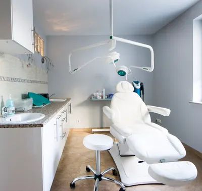 Gabinet Dermatologiczny Dermosana dr n. med. Anna Gołębiowska spec. dermatolog - wenerolog. Medycyna estetyczna.